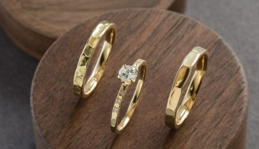 金の結婚指輪と婚約指輪